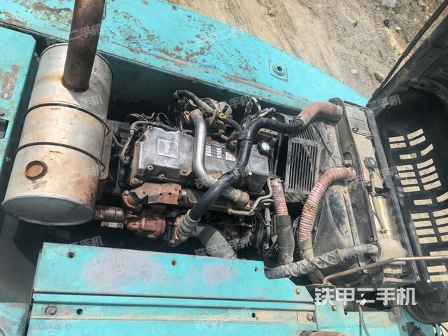 發(fā)動(dòng)機(jī)室(上車部件) 發(fā)動(dòng)機(jī)室(上車部件)