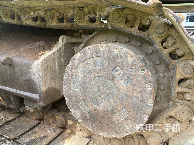 左側(cè)履帶整體?(行走機(jī)構(gòu)) 左側(cè)履帶整體?(行走機(jī)構(gòu))