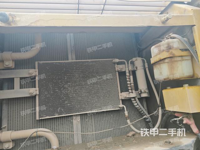 散熱器室(大件艙室) 散熱器室(大件艙室)