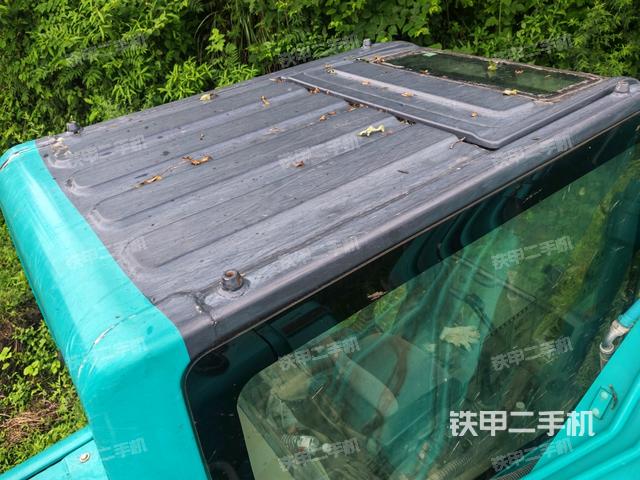 駕駛室頂部俯視(上車部件) 駕駛室頂部俯視(上車部件)