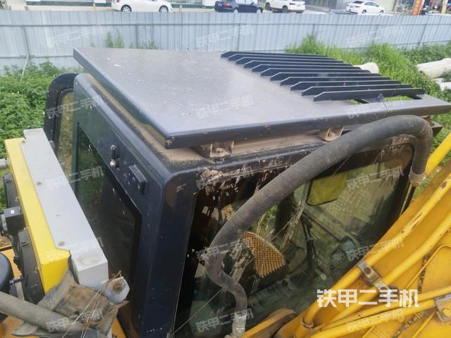 駕駛室頂部俯視(上車部件) 駕駛室頂部俯視(上車部件)