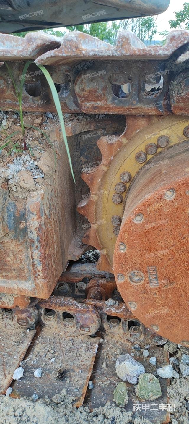 单侧履带整体（整机外观）