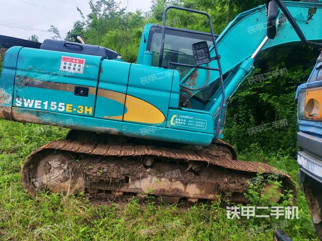 右前45(整機外觀) 右前45(整機外觀)