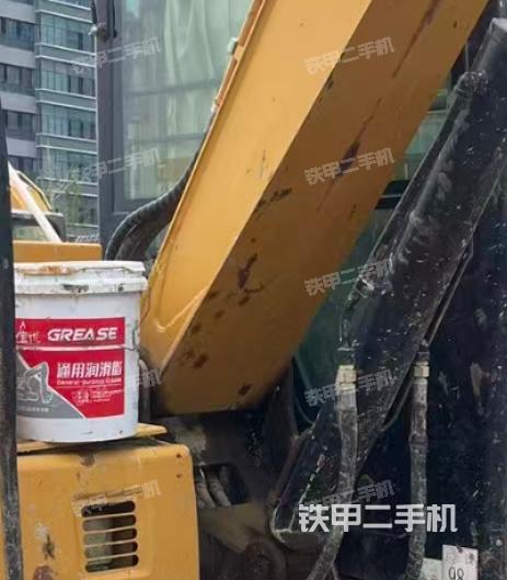 大臂根部?斜(工作和回轉(zhuǎn)裝置) 大臂根部?斜(工作和回轉(zhuǎn)裝置)