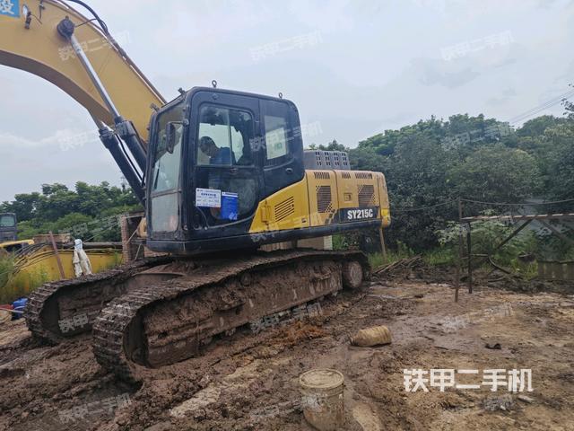 三一重工SY200C挖掘機(jī)