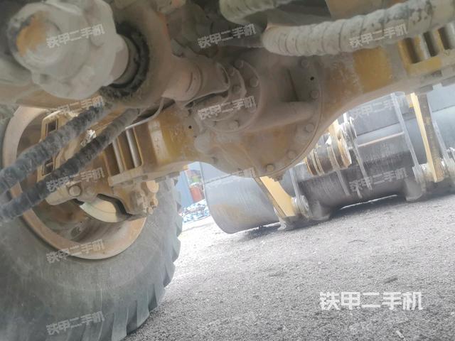 前驅(qū)動橋(液壓/傳動系統(tǒng)) 前驅(qū)動橋(液壓/傳動系統(tǒng))