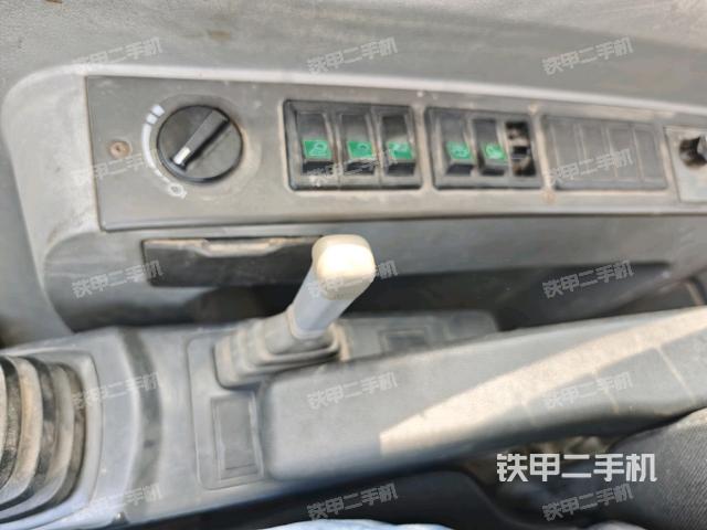 小時表(駕駛室部分) 小時表(駕駛室部分)