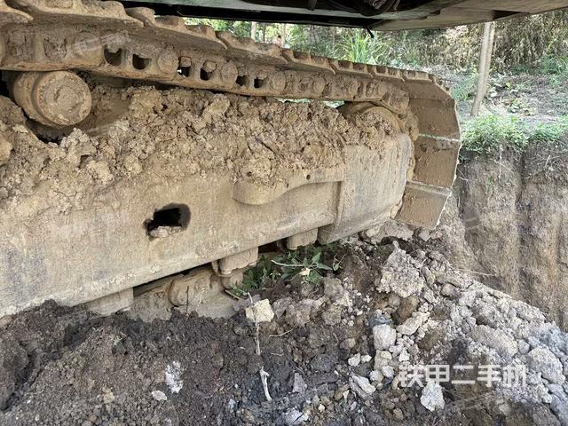 右導向輪(行走機構(gòu)) 右導向輪(行走機構(gòu))