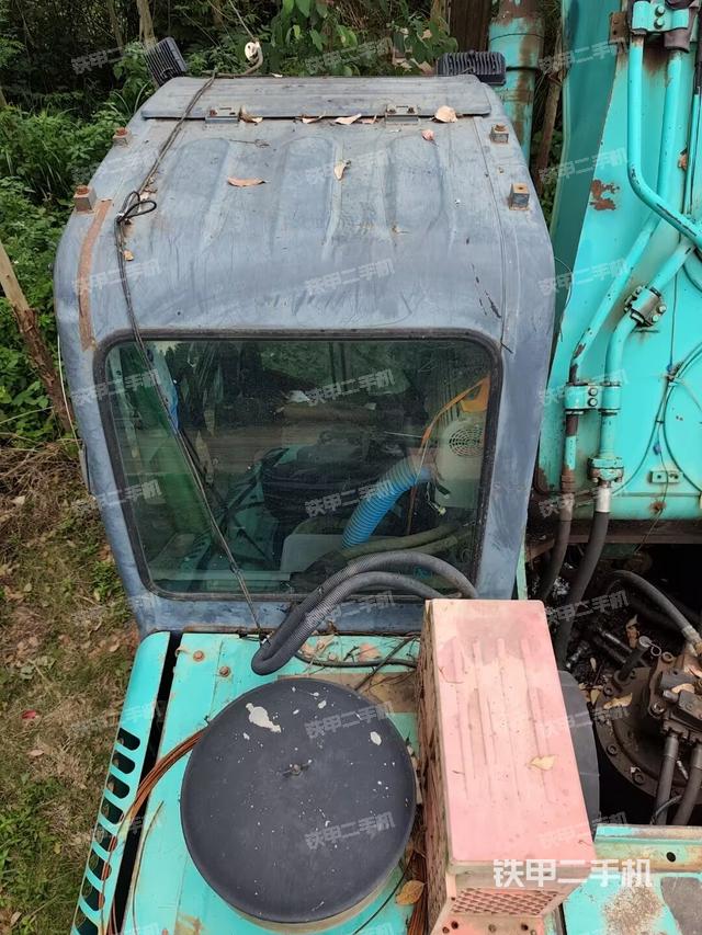 發(fā)動(dòng)機(jī)室(上車部件) 發(fā)動(dòng)機(jī)室(上車部件)