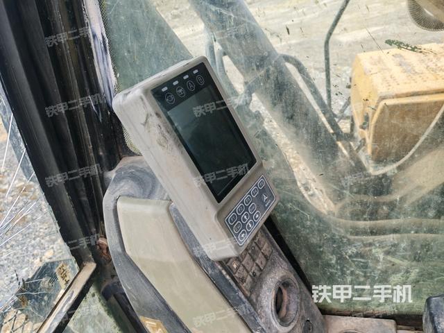 顯示屏?(駕駛室部分) 顯示屏?(駕駛室部分)