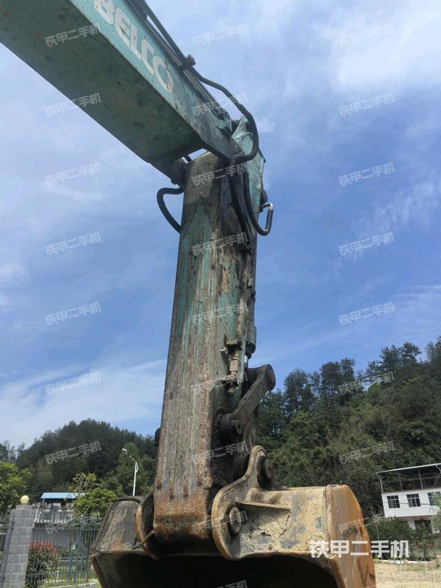 小臂整體右前(工作和回轉(zhuǎn)裝置) 小臂整體右前(工作和回轉(zhuǎn)裝置)