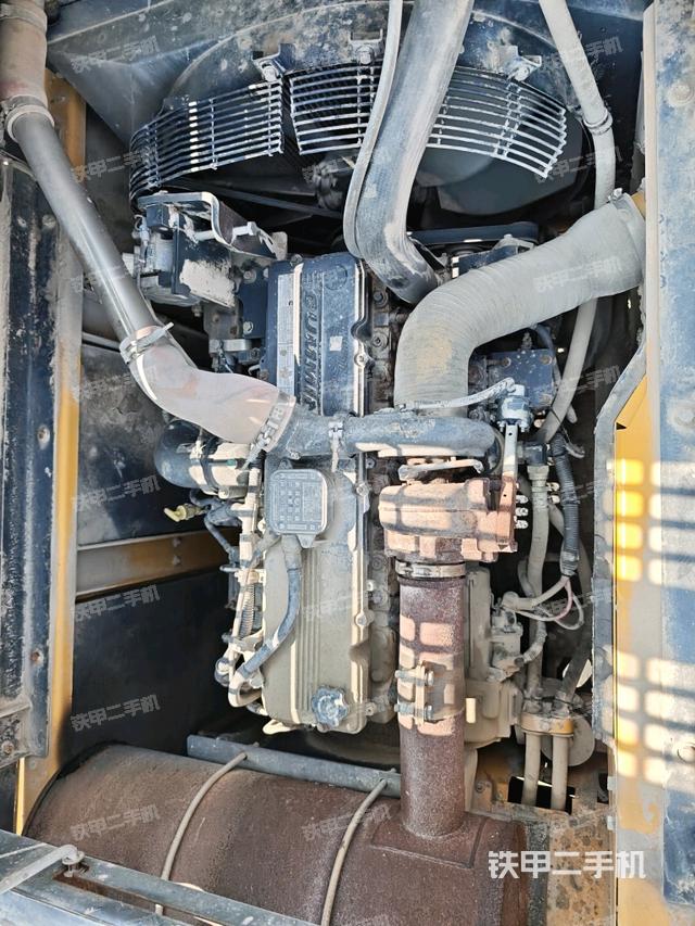 發(fā)動(dòng)機(jī)室(上車部件) 發(fā)動(dòng)機(jī)室(上車部件)