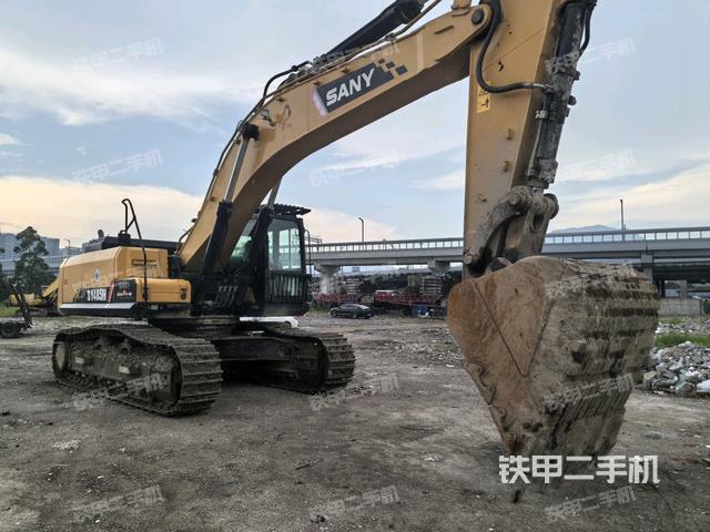 右前45(整機外觀) 右前45(整機外觀)