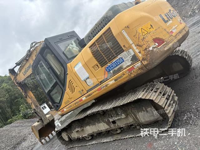 柳工CLG922E挖掘機(jī)