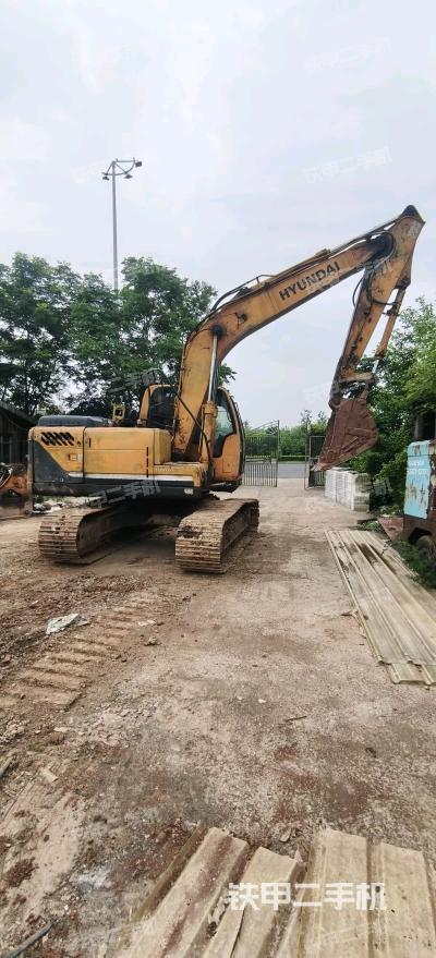 整機右后45°(整機外觀) 整機右后45°(整機外觀)