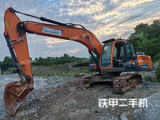 斗山DX220LC-9C挖掘机实拍图片