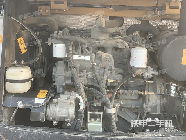 发动机整体俯视（整机外观）