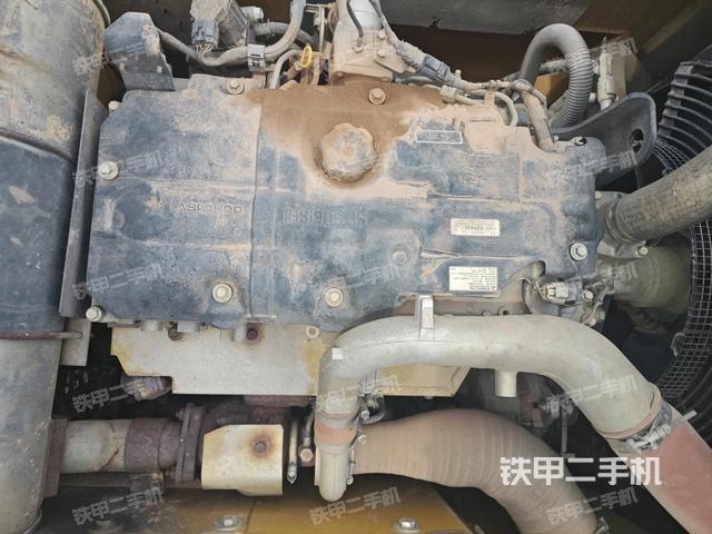 氣門室蓋螺絲特寫(上車部件) 氣門室蓋螺絲特寫(上車部件)