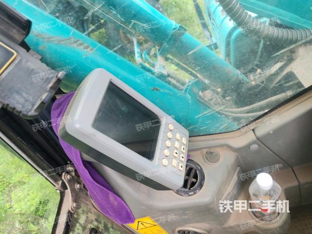 顯示屏?(駕駛室部分) 顯示屏?(駕駛室部分)