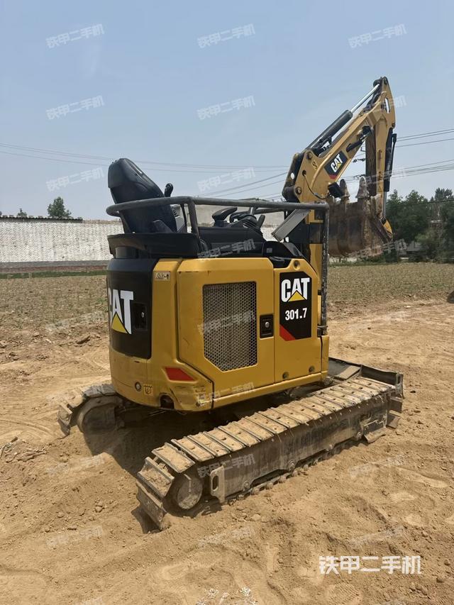 整機(jī)右后45°(整機(jī)外觀) 整機(jī)右后45°(整機(jī)外觀)