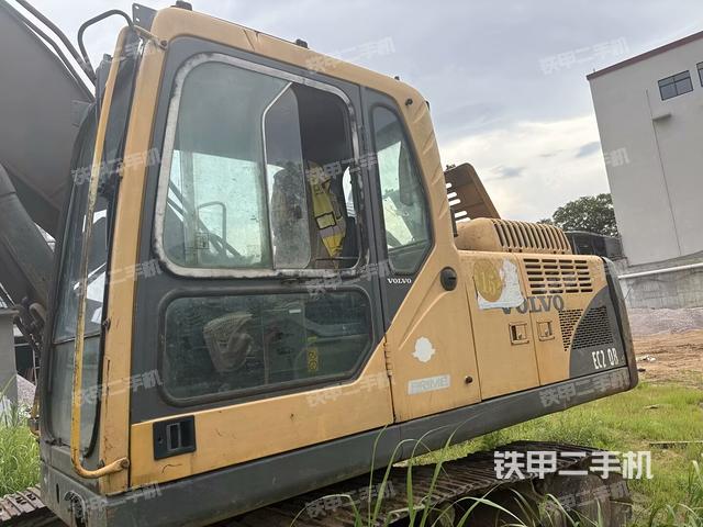 顯示屏?(駕駛室部分) 顯示屏?(駕駛室部分)