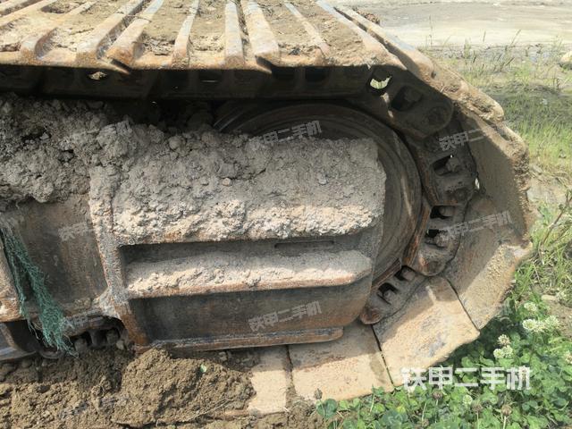 右側(cè)行走馬達(dá)蓋板(行走機(jī)構(gòu)) 右側(cè)行走馬達(dá)蓋板(行走機(jī)構(gòu))