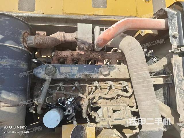 发动机整体俯视(整机外观) 发动机整体俯视(整机外观)