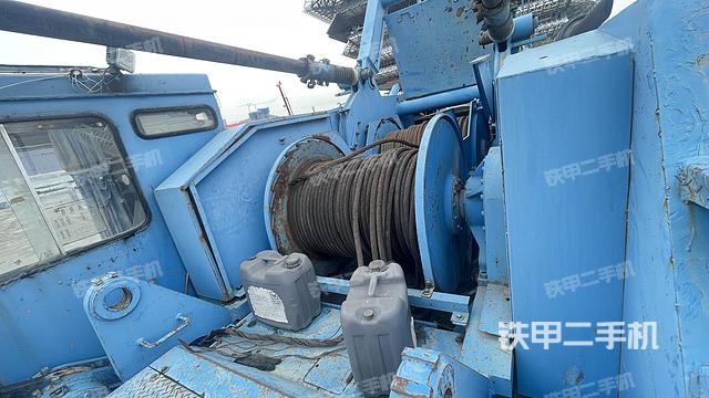 整机左侧（设备外观及核心部件）