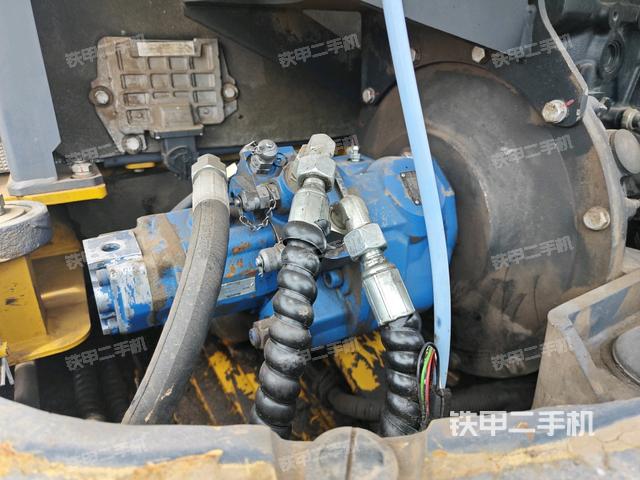 液压泵室(大件舱室) 液压泵室(大件舱室)