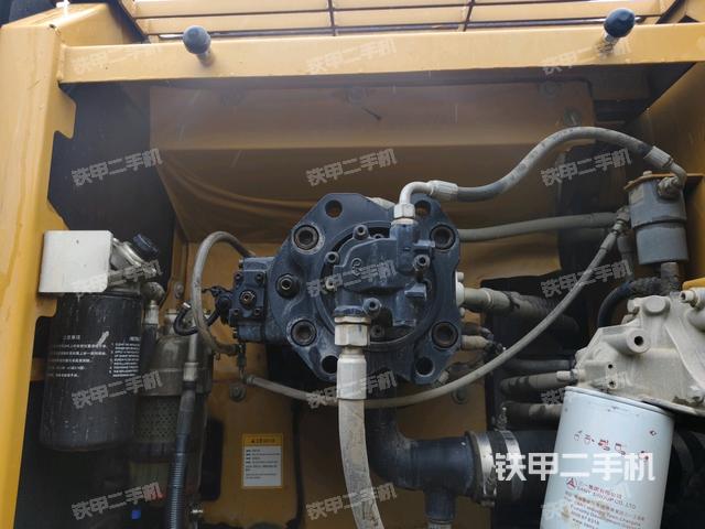 液壓泵室(大件艙室) 液壓泵室(大件艙室)