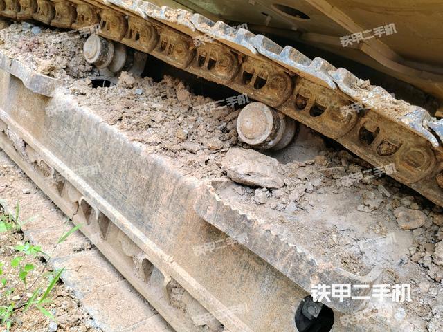 单侧履带整体（整机外观）