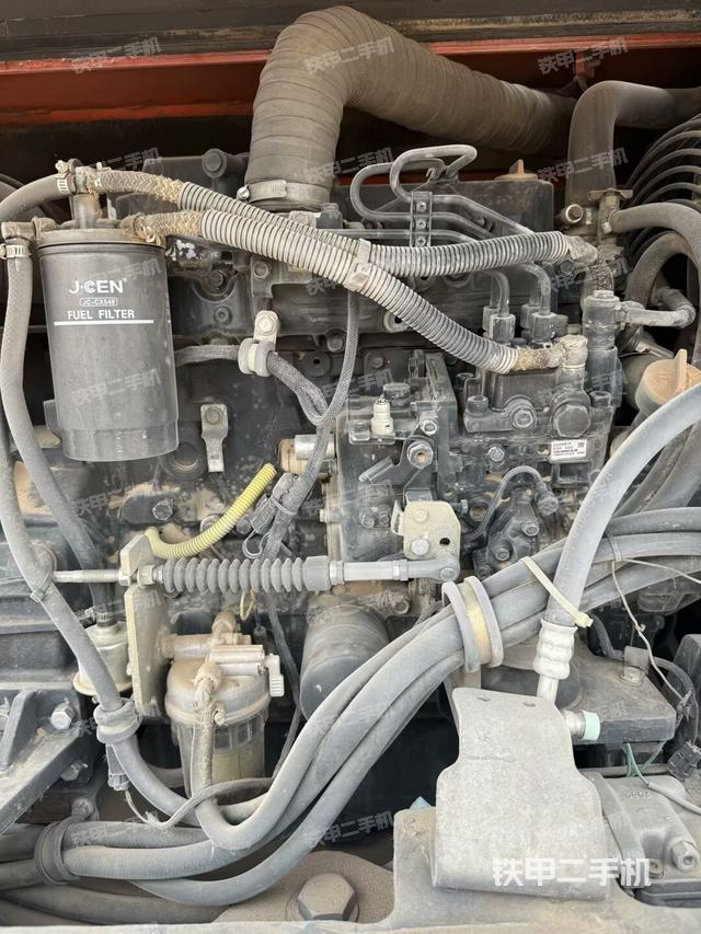 發(fā)動(dòng)機(jī)整體俯視(整機(jī)外觀) 發(fā)動(dòng)機(jī)整體俯視(整機(jī)外觀)