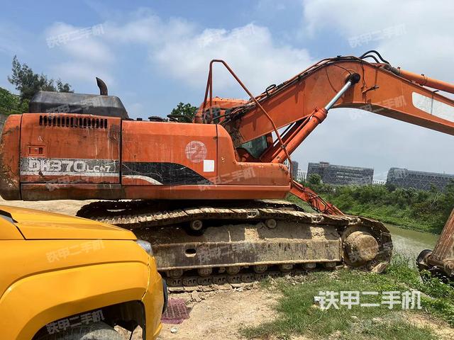 整机右后45°（整机外观）