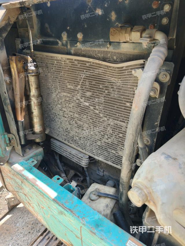 散熱器室(大件艙室) 散熱器室(大件艙室)