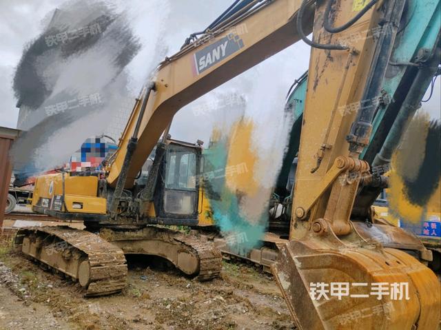 右后45(整機(jī)外觀) 右后45(整機(jī)外觀)