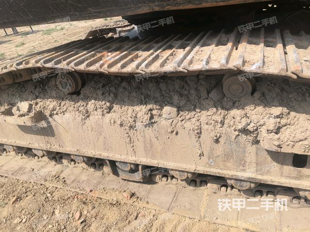 右驅(qū)動(dòng)輪(行走機(jī)構(gòu)) 右驅(qū)動(dòng)輪(行走機(jī)構(gòu))