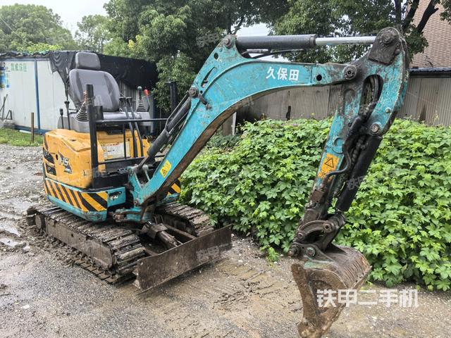 右后45(整機(jī)外觀) 右后45(整機(jī)外觀)