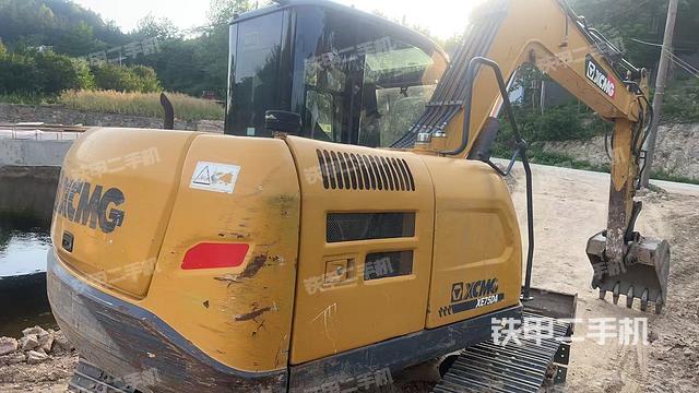 整机右后45°（整机外观）