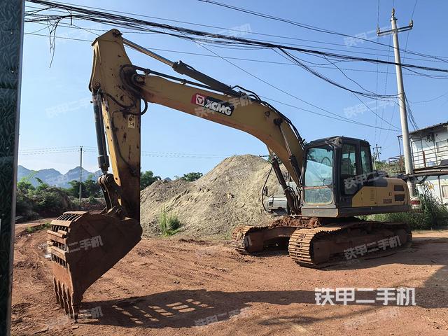 徐工XE200DA挖掘機(jī)