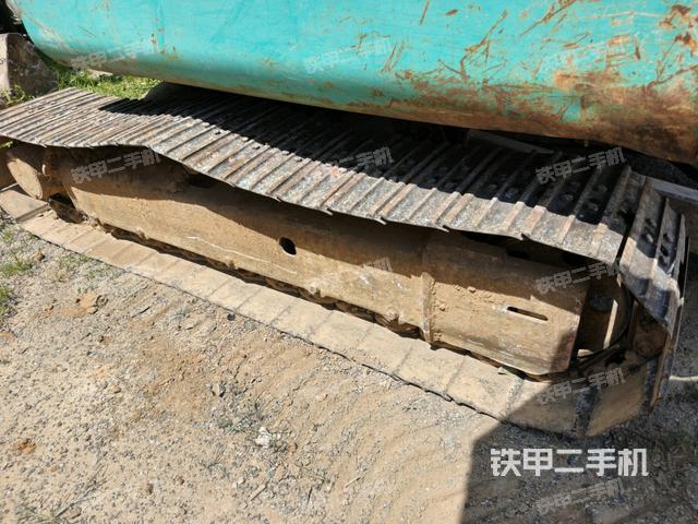 左側(cè)履帶整體?(行走機(jī)構(gòu)) 左側(cè)履帶整體?(行走機(jī)構(gòu))