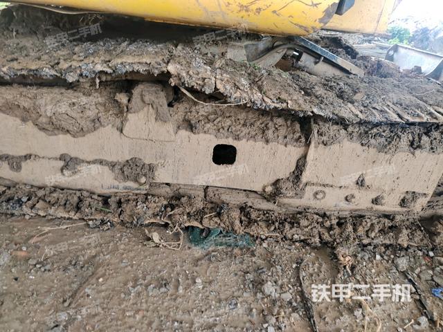 左導(dǎo)向輪(行走機(jī)構(gòu)) 左導(dǎo)向輪(行走機(jī)構(gòu))