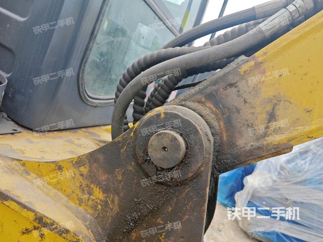 大臂根部 斜(工作和回转装置) 大臂根部 斜(工作和回转装置)