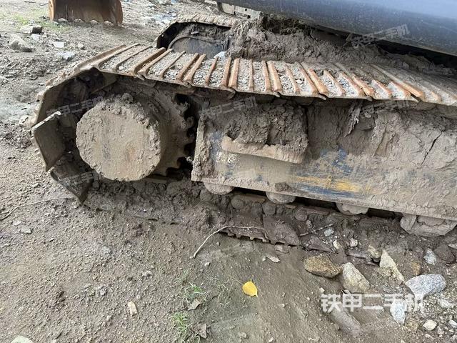 右側(cè)行走馬達(dá)蓋板(行走機(jī)構(gòu)) 右側(cè)行走馬達(dá)蓋板(行走機(jī)構(gòu))