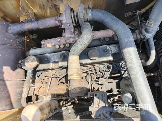 發(fā)動(dòng)機(jī)室(上車部件) 發(fā)動(dòng)機(jī)室(上車部件)