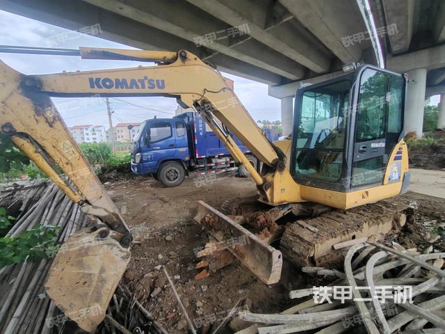 小松PC56-7挖掘機