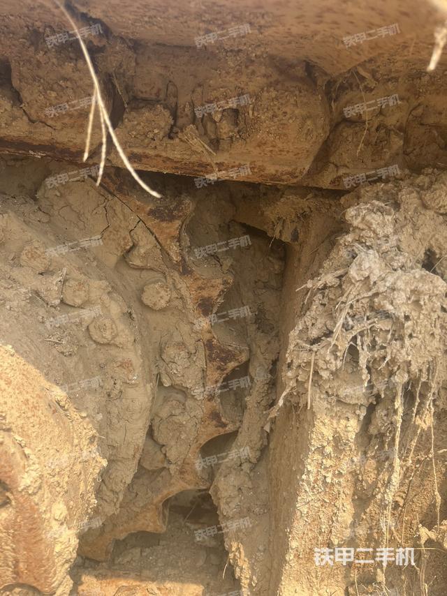 单侧履带整体（整机外观）