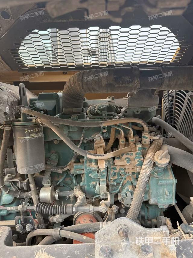 發(fā)動機(jī)整體俯視（整機(jī)外觀）