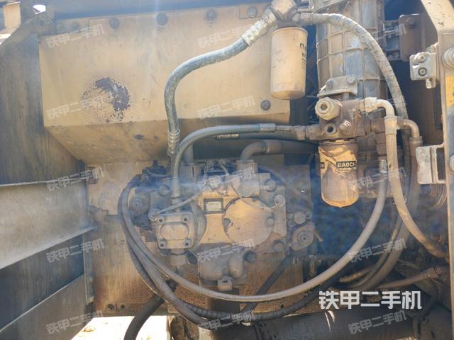 液壓泵室(大件艙室) 液壓泵室(大件艙室)