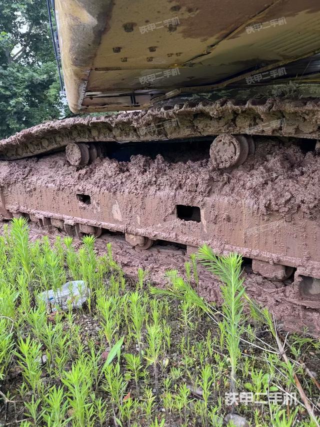 右驱动轮(行走机构) 右驱动轮(行走机构)