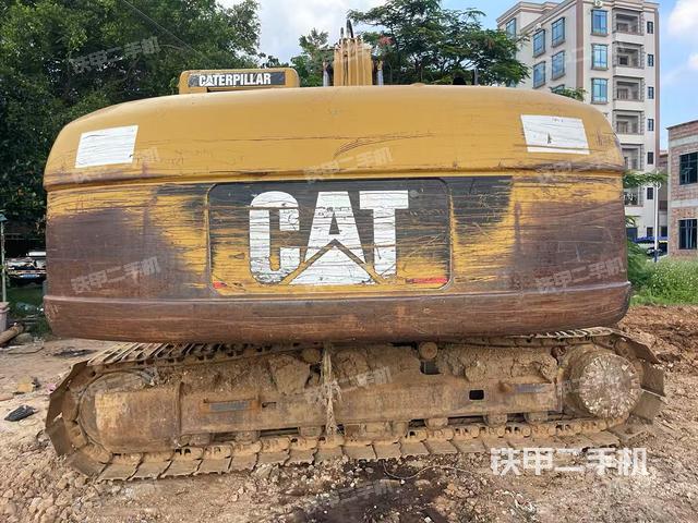 单侧履带整体（整机外观）